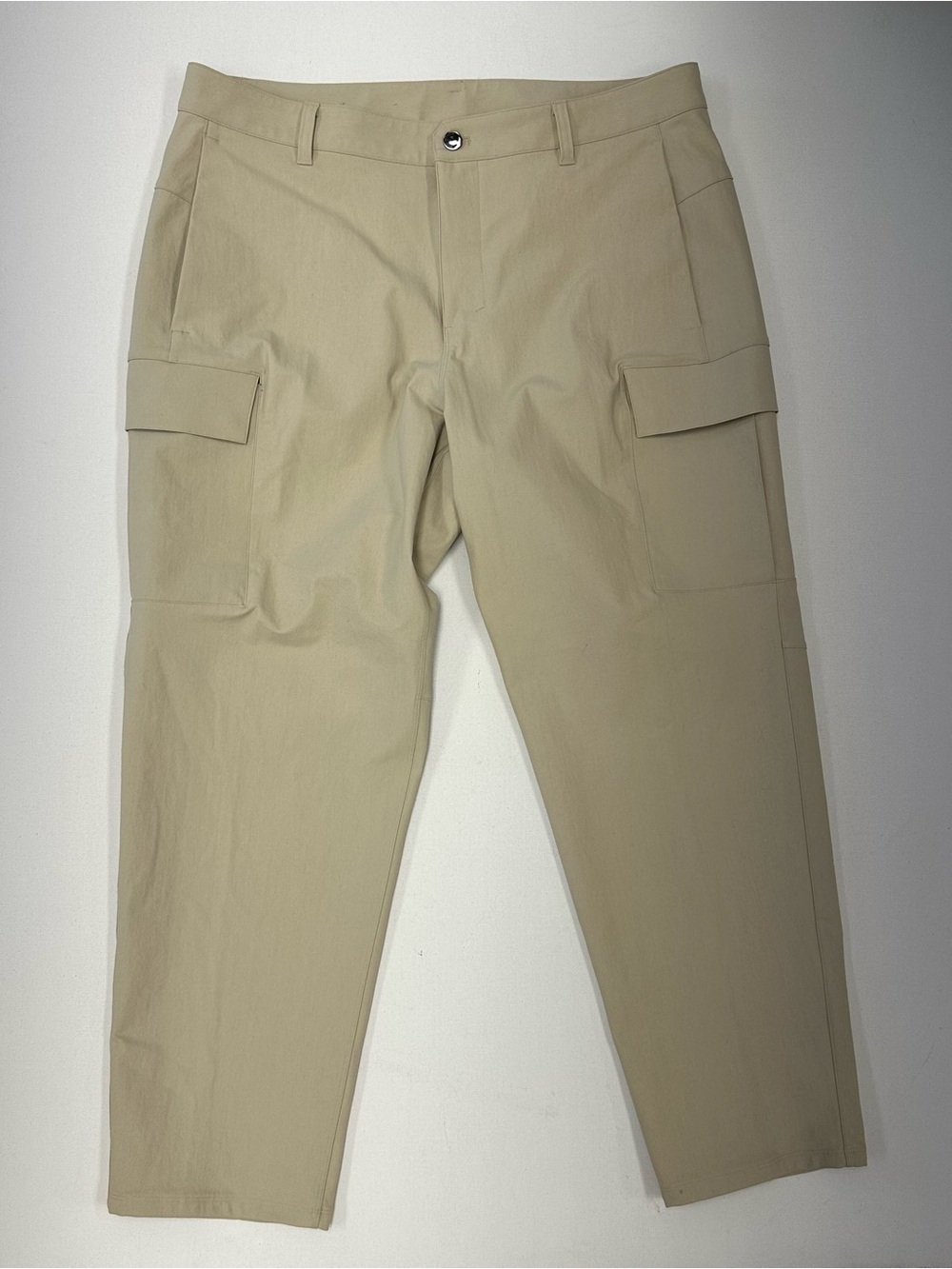 Lululemon Utilitarian Cargo Pants Mens 36x29 Beige Stretch Outdoor LM5AODS